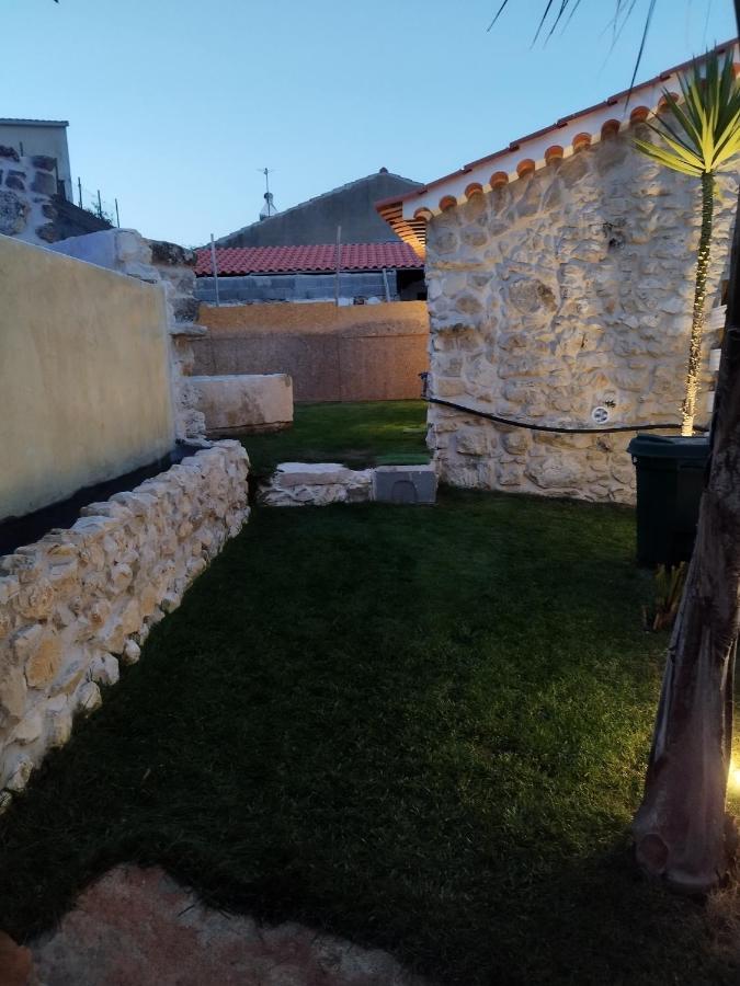 Moradias Do Castelo, Um Pequeno Paraiso Como Lhe Chamam Ourém Екстериор снимка